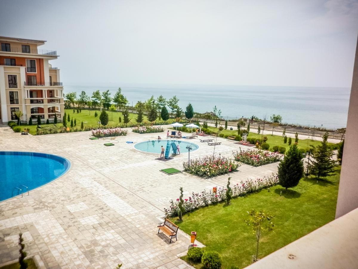 Prestige Fort Beach - Premium Apartments سفيتي فلاس المظهر الخارجي الصورة